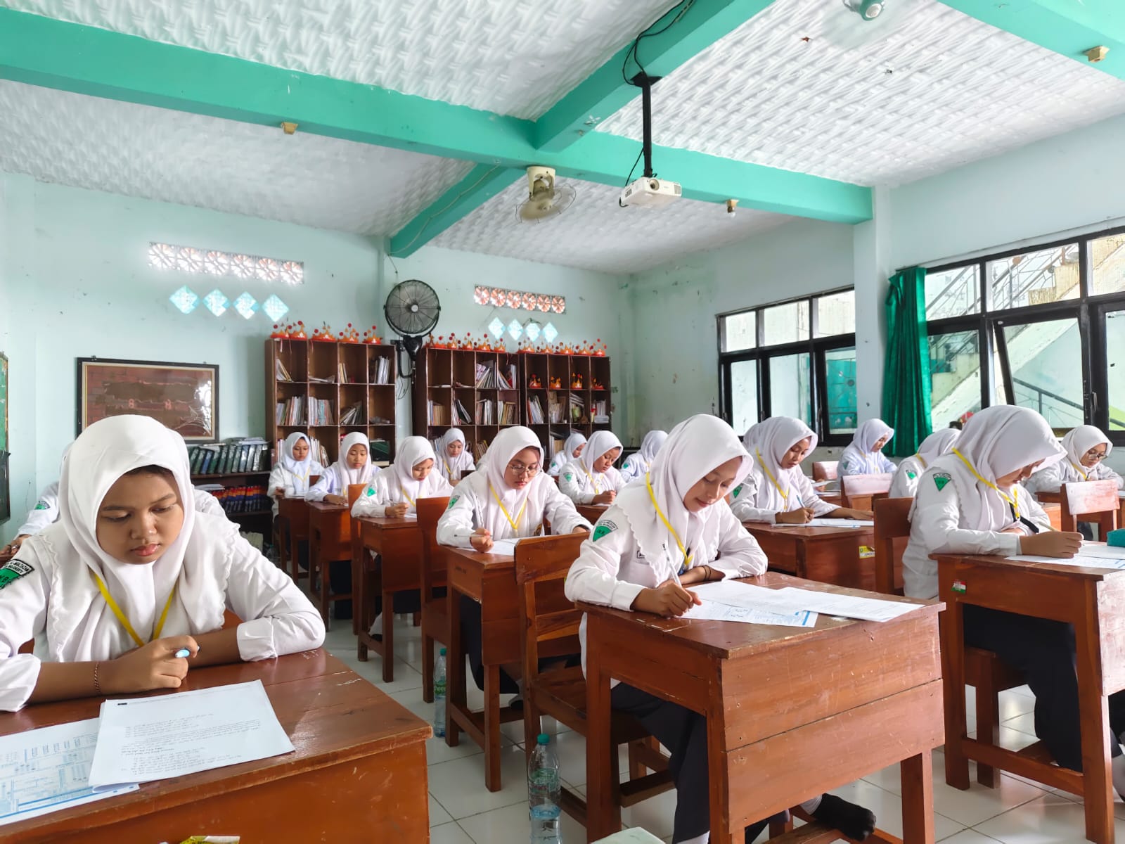 Berita Gambar